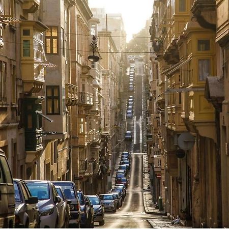 Valletta Stylish City Pad Экстерьер фото